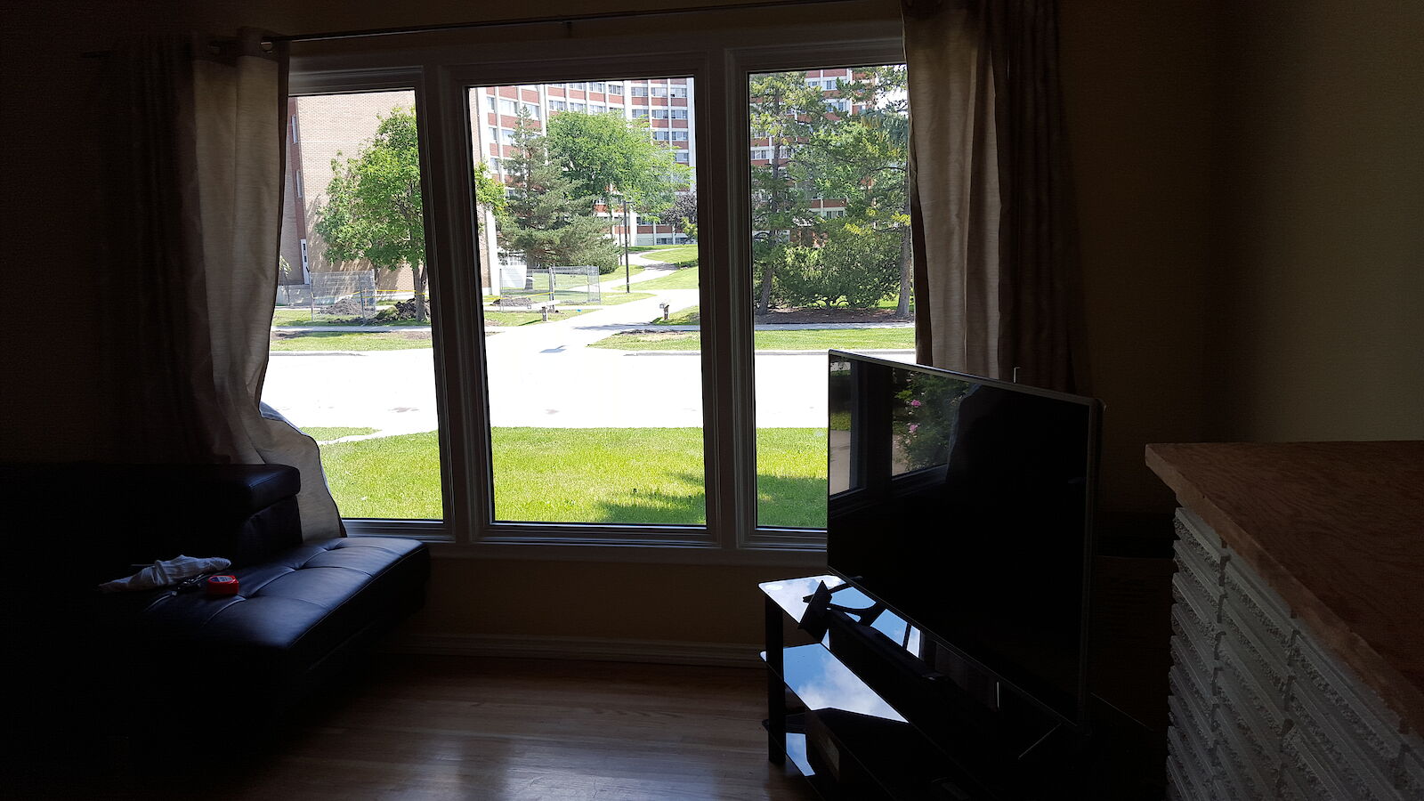 Edmonton Room For Rent For Rent | Windsor Park | House across from Mackenzie Lister Hall