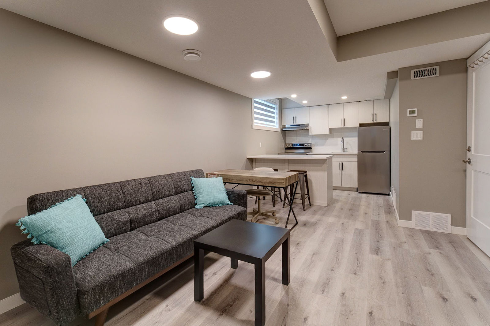 Edmonton 1 bedroom Basement for rent. Property photo: 500744-1