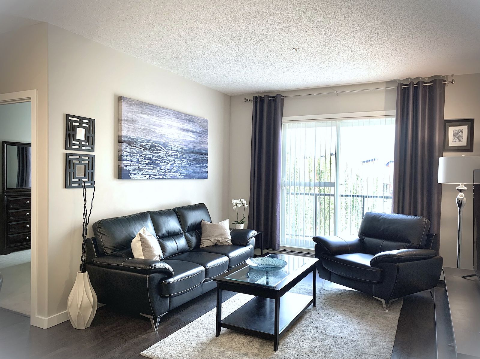 Edmonton 2 bedrooms Apartment for rent. Property photo: 501428-1