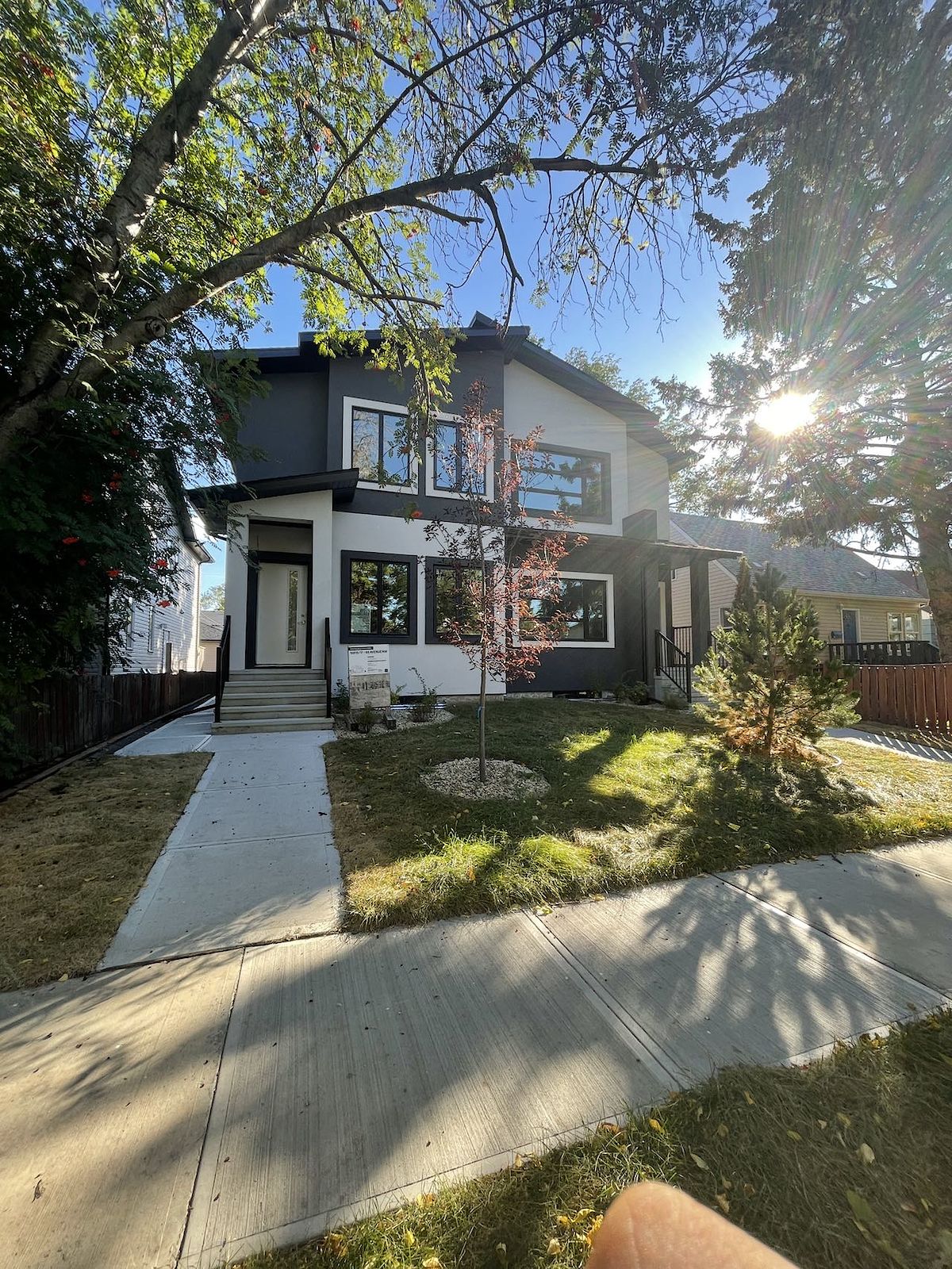 Edmonton 3 bedrooms Duplex for rent. Property photo: 502680-1