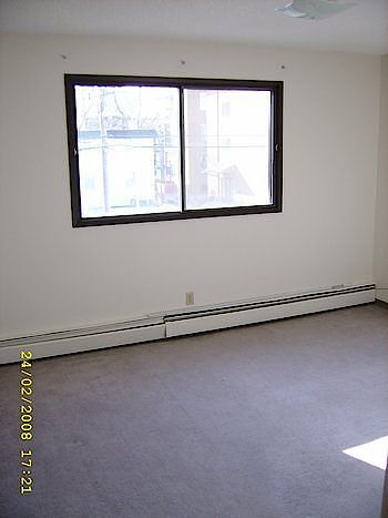 Edmonton 1 bedroom Apartment for rent. Property photo: 502855-3