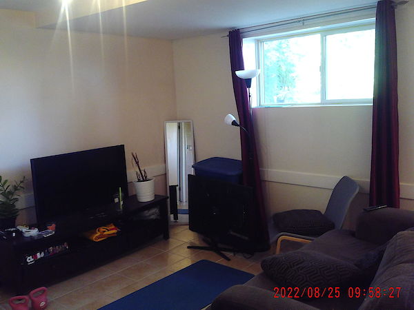 Edmonton 1 bedroom Room For Rent for rent. Property photo: 504256-2