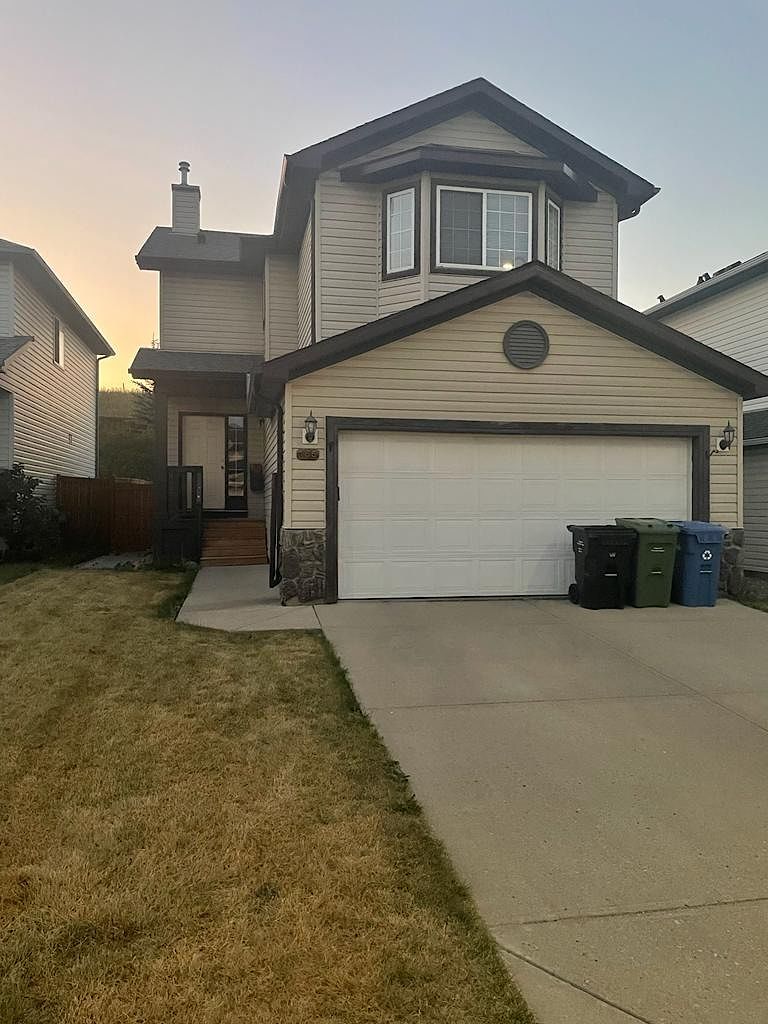 Calgary 2 bedrooms Room For Rent for rent. Property photo: 506431-1