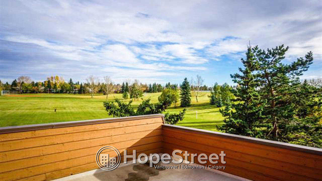 Edmonton 2 bedrooms Townhouse for rent. Property photo: 506859-1