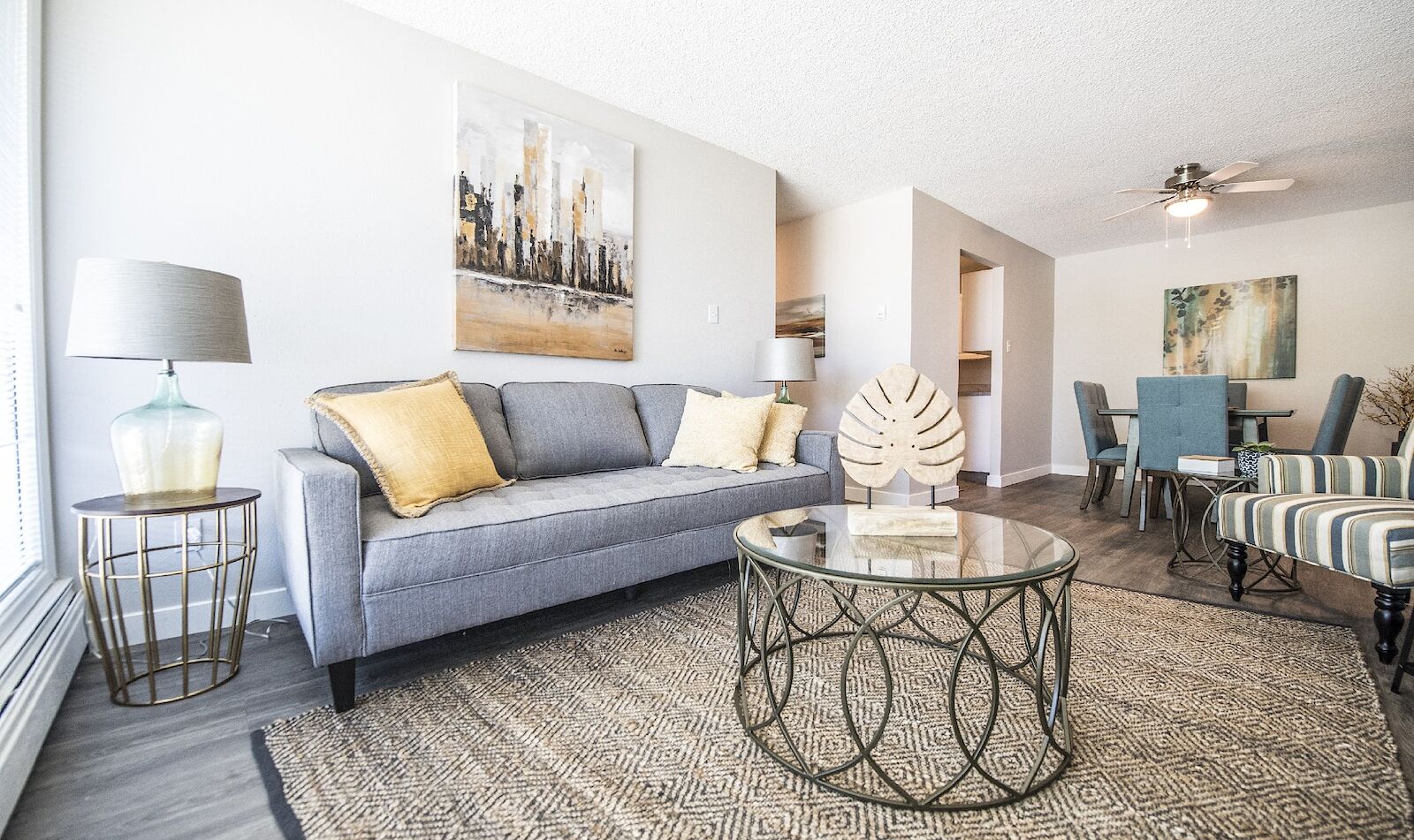 Calgary 3 bedrooms Apartment for rent. Property photo: 510047-1