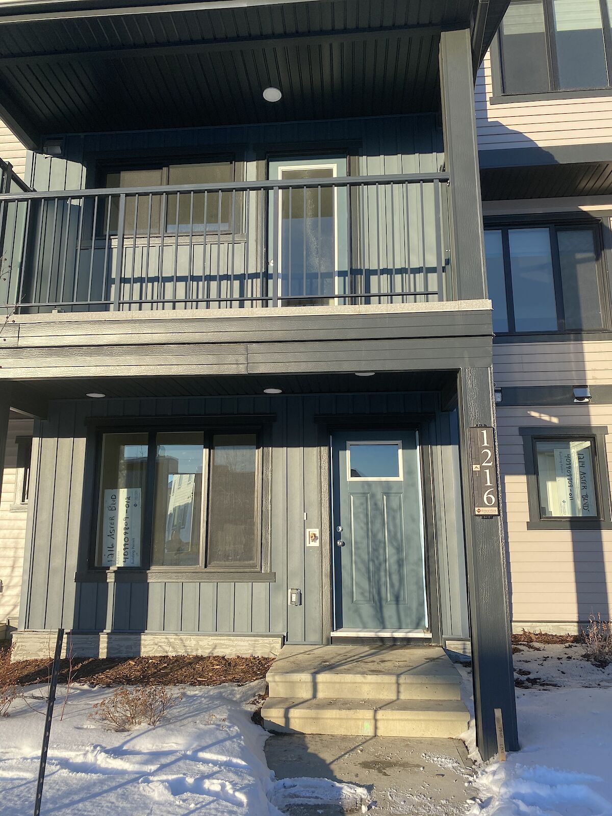 Edmonton 2 bedrooms Townhouse for rent. Property photo: 511249-1