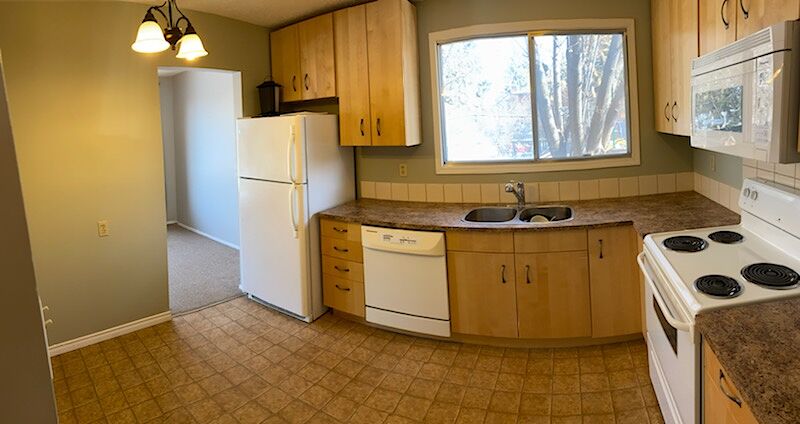 Calgary 2 bedrooms Duplex for rent. Property photo: 513691-1