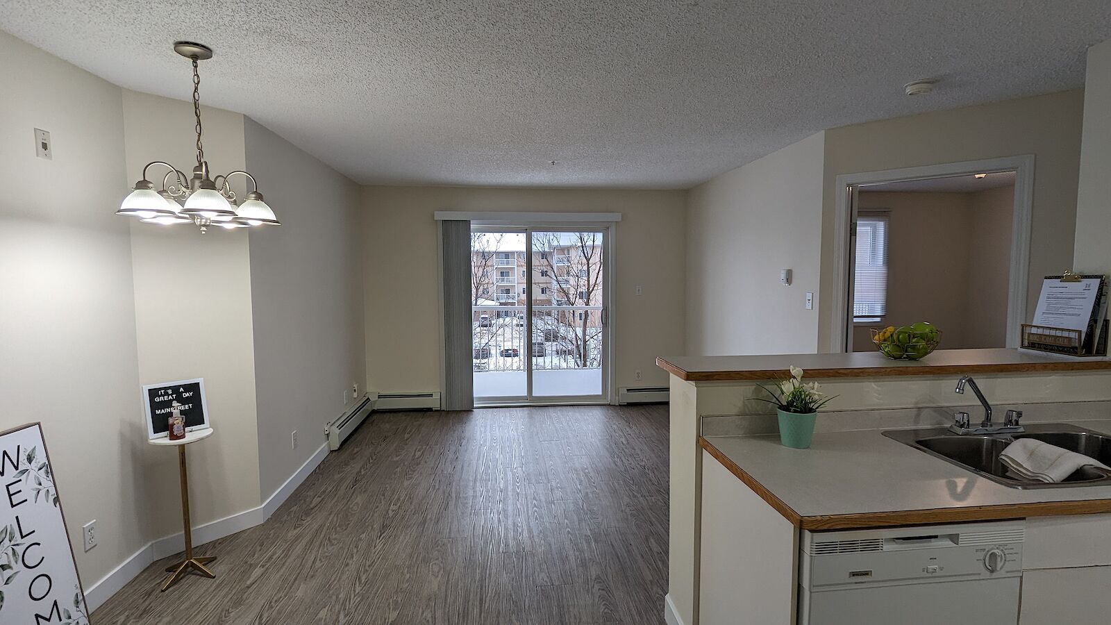 Edmonton 1 bedroom Apartment for rent. Property photo: 514895-1