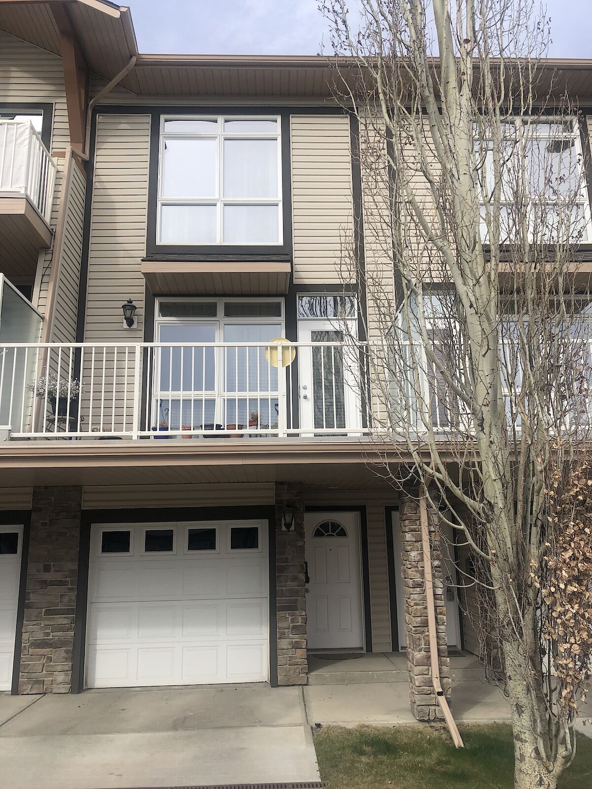 Calgary 2 bedrooms Townhouse for rent. Property photo: 515187-1