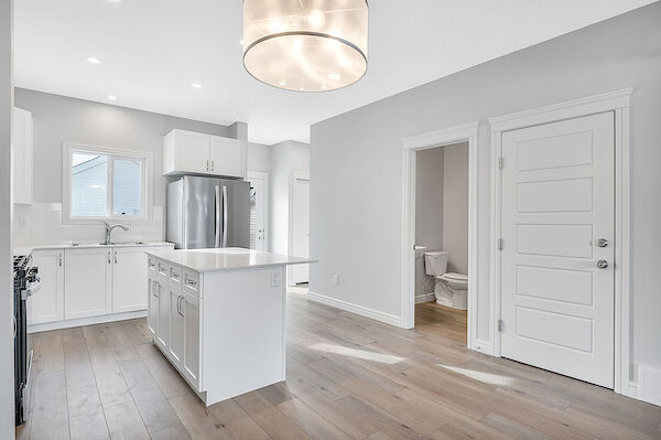 Edmonton 3 bedrooms Duplex for rent. Property photo: 515192-3