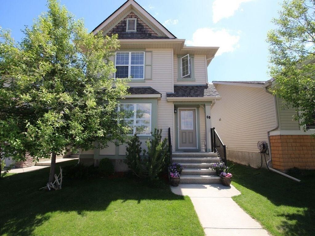 Calgary House For Rent Silverado Clean Excellent Condition Two   8618609.v.2d8a65aa3ac46136ead85845cede4781 