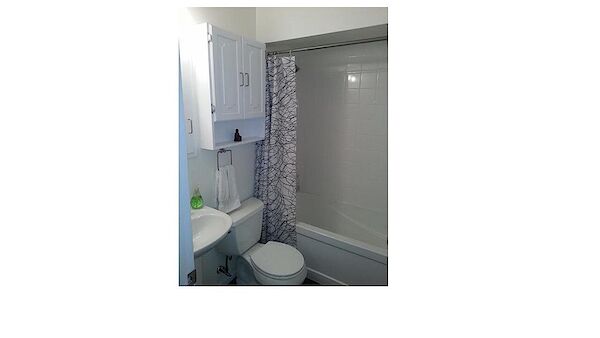 Calgary 3 bedrooms Duplex for rent. Property photo: 515893-3