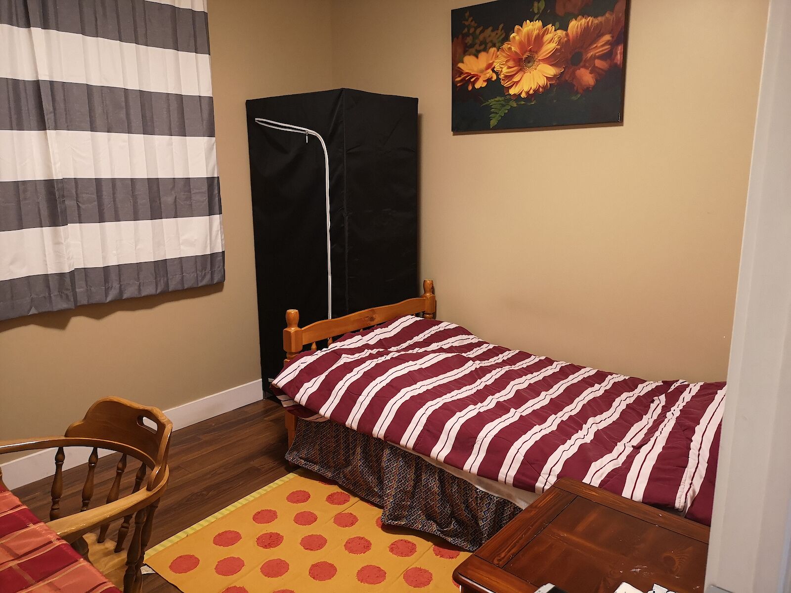 Edmonton 1 bedroom Room For Rent for rent. Property photo: 516115-1