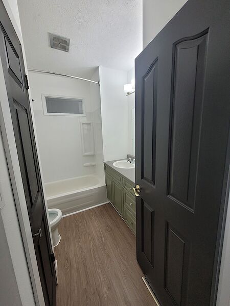 Edmonton 3 bedrooms Main Floor for rent. Property photo: 516749-3