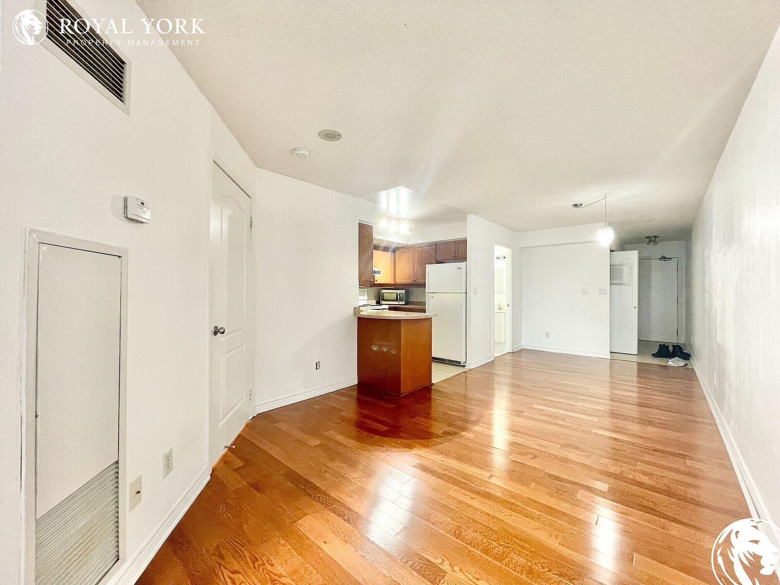 North York 1 bedroom Apartment for rent. Property photo: 516899-1