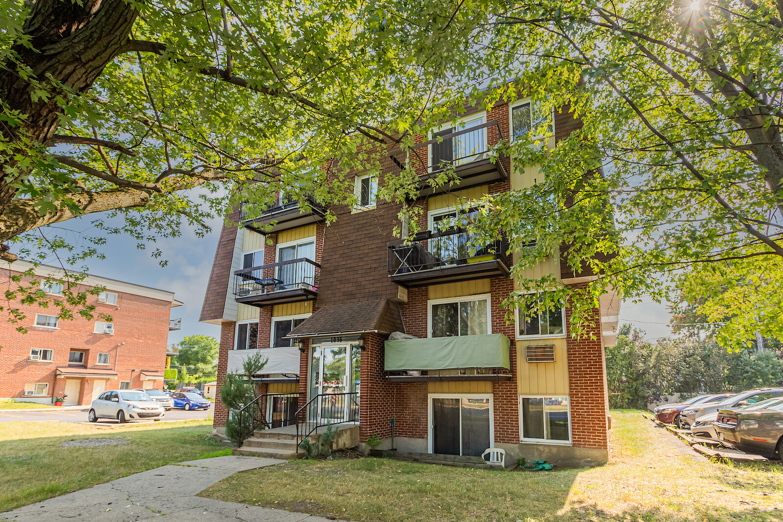 Boucherville 2 bedrooms Apartment for rent. Property photo: 517034-1