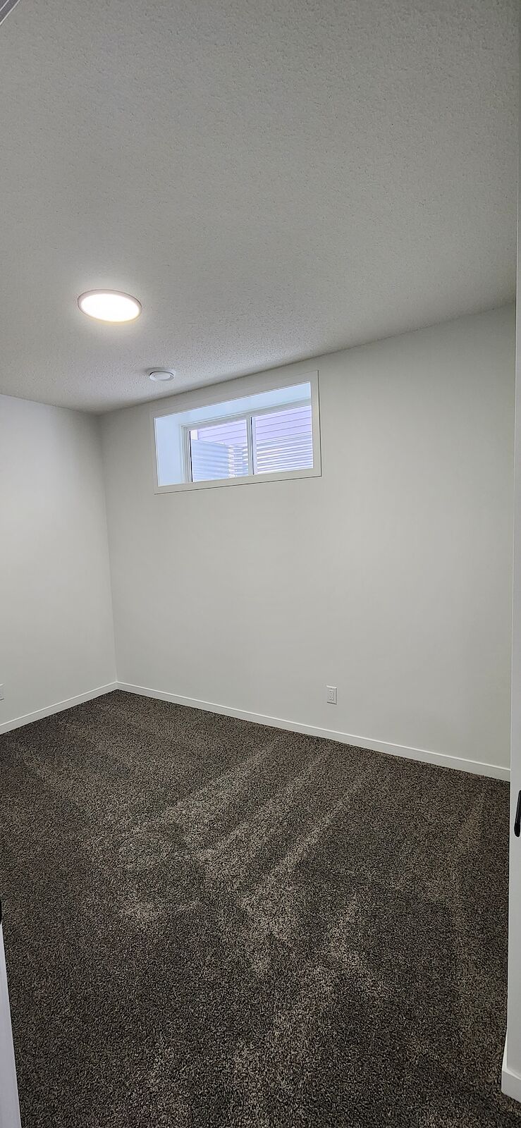 Calgary 1 bedroom Basement for rent. Property photo: 517077-1