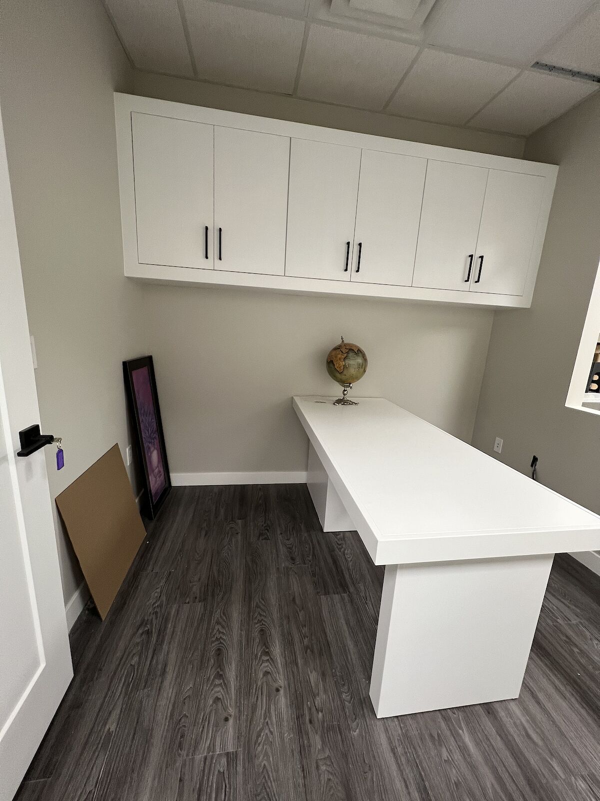 Calgary  bedrooms Office Space for rent. Property photo: 517303-1