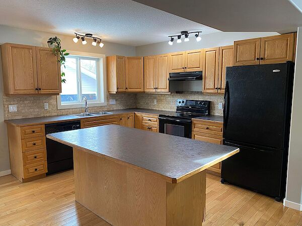 Sherwood Park 3 bedrooms House for rent. Property photo: 517399-3