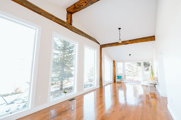 Aldersyde 3 + Den bedrooms House for rent. Property photo: 517590-2