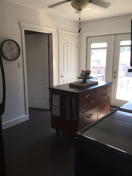 Edmonton 5 bedrooms House for rent. Property photo: 517689-2