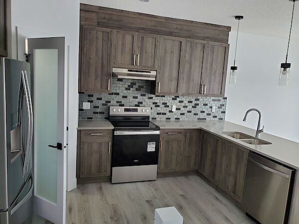 Edmonton 3 bedrooms Duplex for rent. Property photo: 518098-3