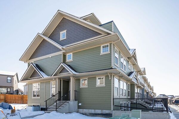 Calgary 3 bedrooms Townhouse for rent. Property photo: 518139-2
