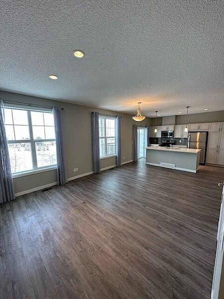 Calgary 3 bedrooms Townhouse for rent. Property photo: 518204-3
