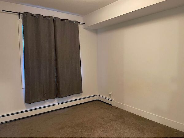 Edmonton 1 bedroom Condo Unit for rent. Property photo: 518205-3