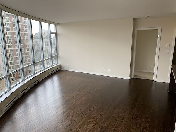 Vancouver 2 + Den bedrooms Apartment for rent. Property photo: 518349-3