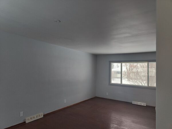 Calgary 3 bedrooms Main Floor for rent. Property photo: 518654-2