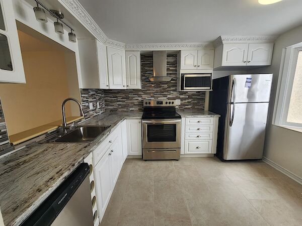 Ottawa 3 bedrooms Townhouse for rent. Property photo: 518866-2