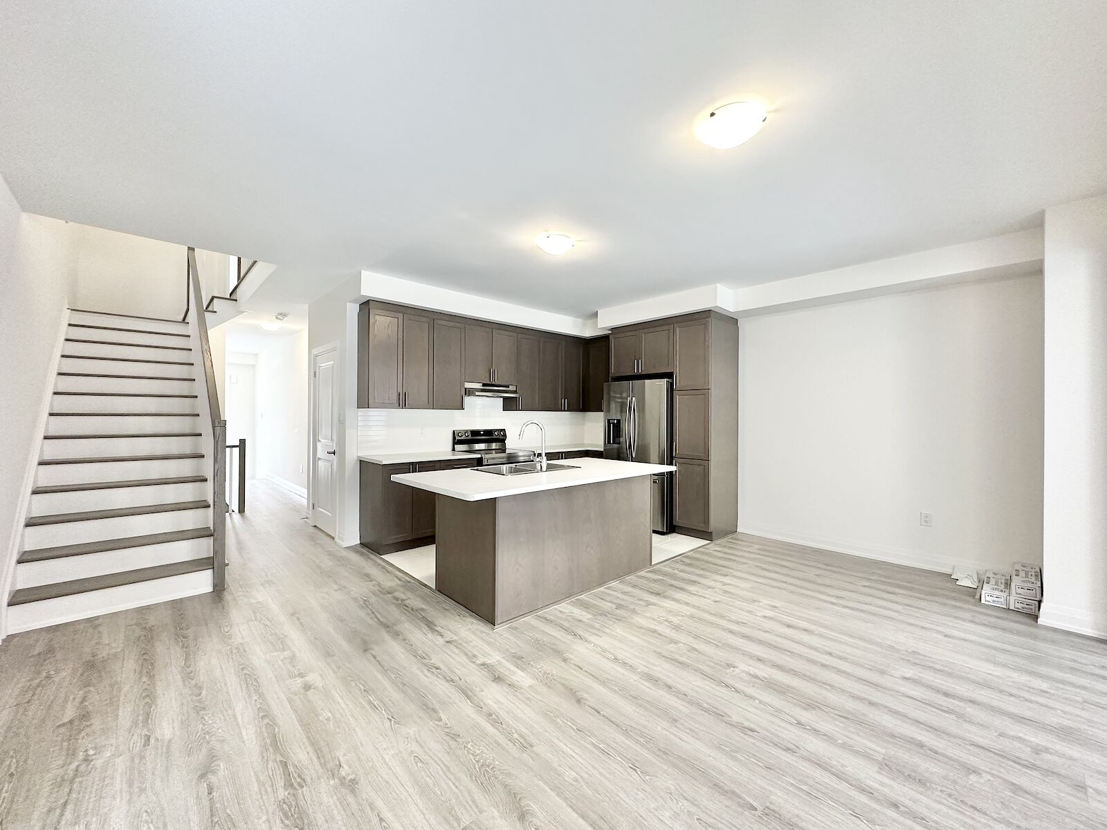Barrie 4 bedrooms House for rent. Property photo: 518945-1