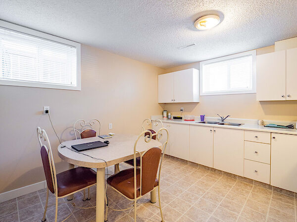 Calgary 1 bedroom Basement for rent. Property photo: 519047-2
