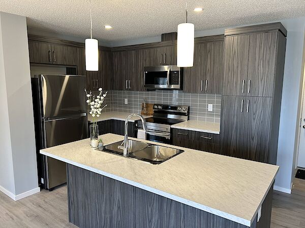 Edmonton 3 bedrooms House for rent. Property photo: 522402-2