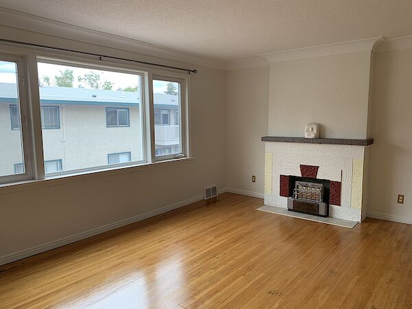 Edmonton 1 bedroom Condo Unit for rent. Property photo: 523594-2
