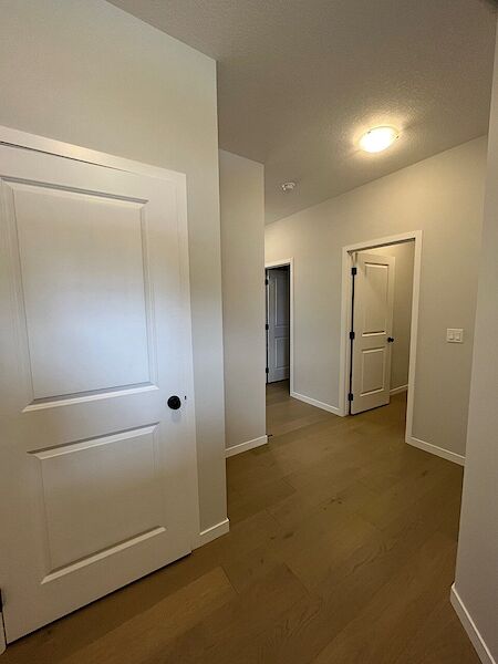 Calgary 3 + Den bedrooms Main Floor for rent. Property photo: 523616-2