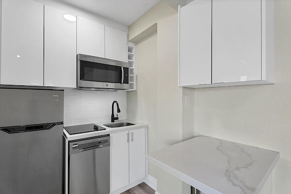Toronto 1 bedroom Apartment for rent. Property photo: 523932-3