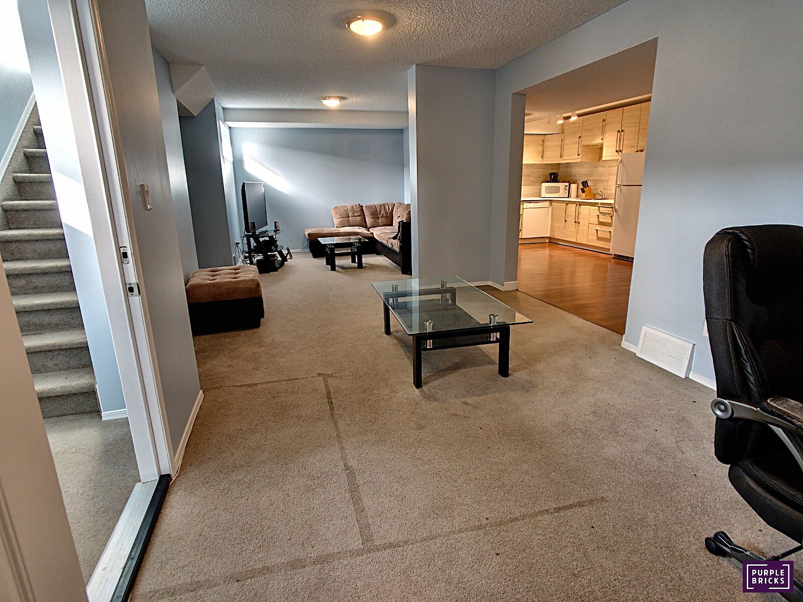 Edmonton 2 + Den bedrooms Basement for rent. Property photo: 524576-1
