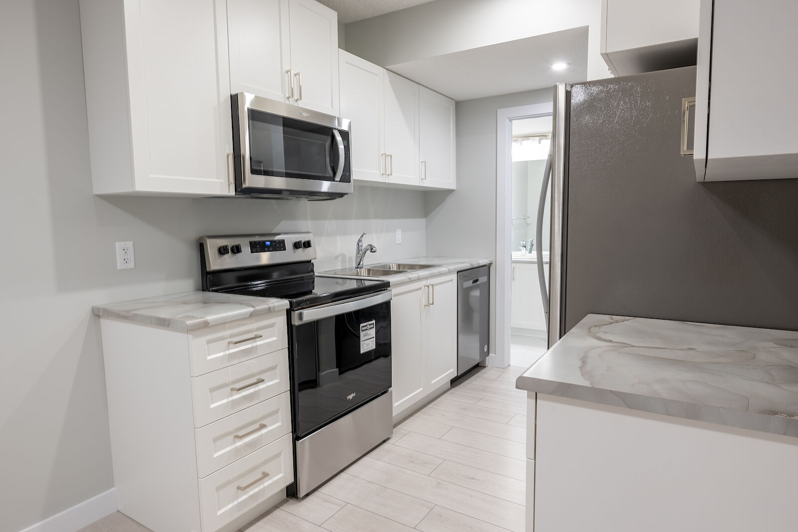 Edmonton 1 bedroom Basement for rent. Property photo: 526380-1