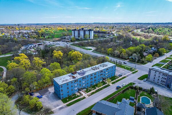 St. Catharines 1 bedrooms Apartment for rent. Property photo: 527619-2