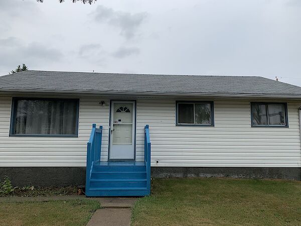 Edmonton 2 bedrooms Duplex for rent. Property photo: 529089-2