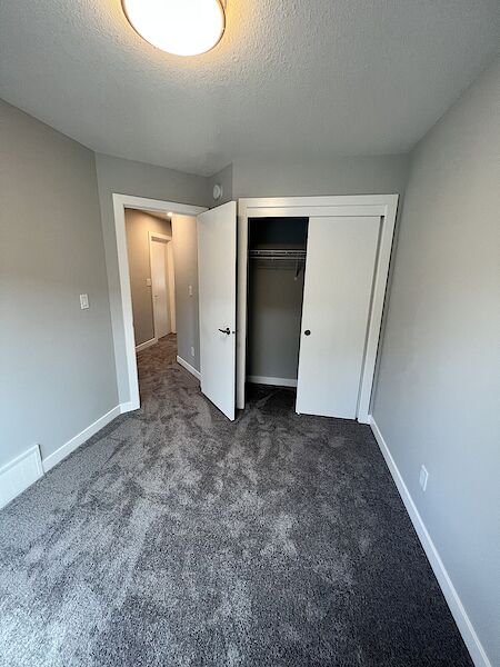 Edmonton 3 bedrooms Townhouse for rent. Property photo: 530712-2