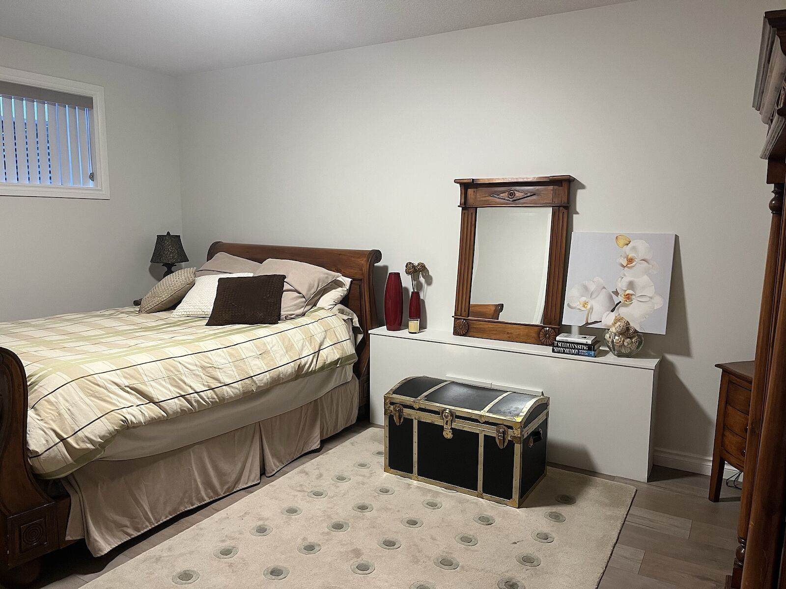 Bedroom+1+-+approx+460+sq+ft Edmonton 2 bedrooms Basement for rent. Property photo: 533662-1