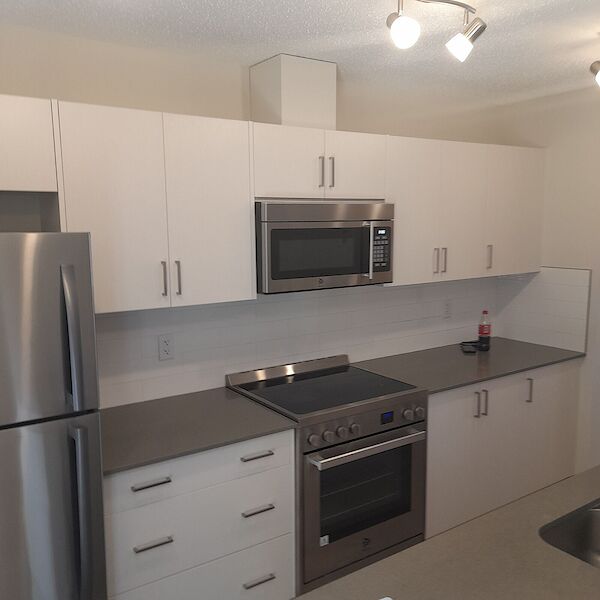 Calgary 2 + Den bedrooms Townhouse for rent. Property photo: 533785-3
