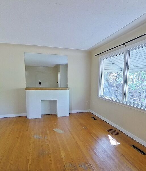 Edmonton 1 bedroom Room For Rent for rent. Property photo: 534752-2