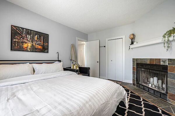Calgary 2 bedrooms Duplex for rent. Property photo: 534778-2