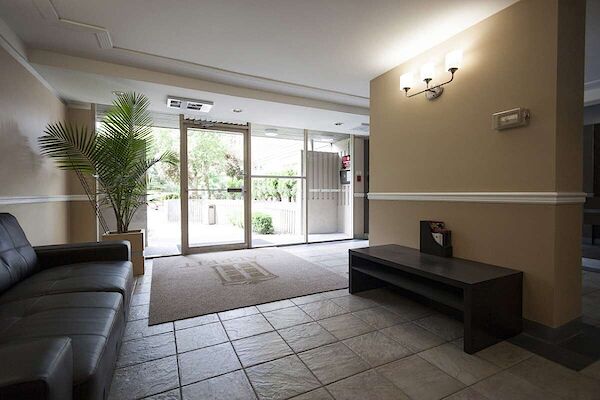 Victoria 2 bedrooms Apartment for rent. Property photo: 534923-3