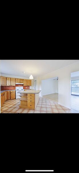 Calgary 3 bedrooms House for rent. Property photo: 535248-2