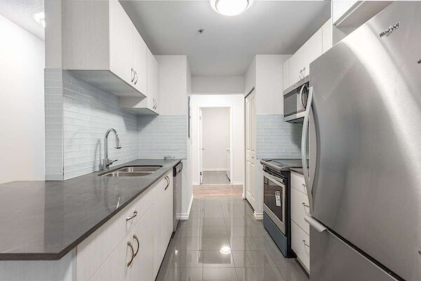 Victoria 2 bedrooms Apartment for rent. Property photo: 535712-3